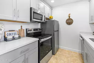7126 N 19th Ave, Phoenix, AZ 85021 - Photo 2