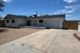 3026 N 40th Dr, Phoenix, AZ 85019 - Photo 1