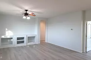 1289 E Iris Dr, Chandler, AZ 85286 - Photo 20