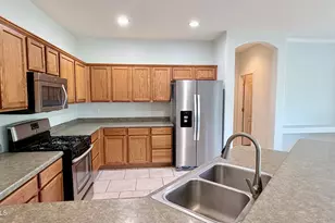 1289 E Iris Dr, Chandler, AZ 85286 - Photo 10