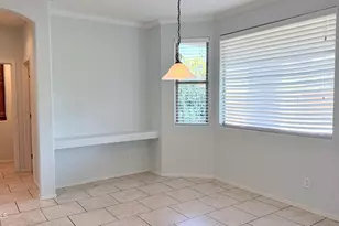 1289 E Iris Dr, Chandler, AZ 85286 - Photo 8