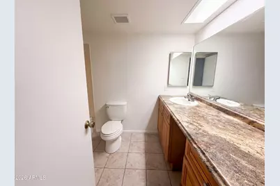 19825 N 5th Drive, Phoenix, AZ 85027 - Photo 2
