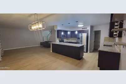 6834 S 40th Lane, Phoenix, AZ 85041 - Photo 6