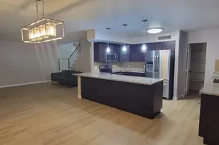 6834 S 40th Ln, Phoenix, AZ 85041 - Photo 6