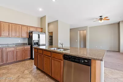 18185 W Rimrock Street, Surprise, AZ 85388 - Photo 12