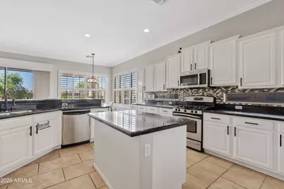 4064 E Clubview Drive, Gilbert, AZ 85298 - Photo 10
