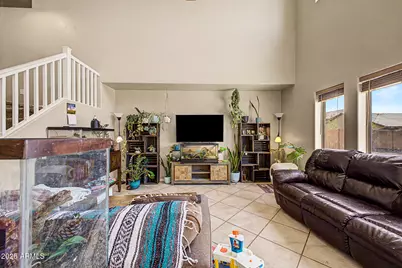 17251 W Watkins Street, Goodyear, AZ 85338 - Photo 2