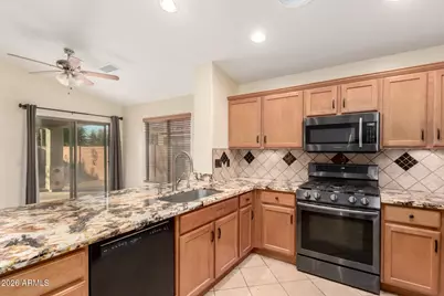 44213 W Cypress Lane, Maricopa, AZ 85138 - Photo 4
