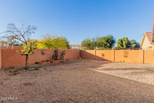 44213 W Cypress Ln, Maricopa, AZ 85138 - Photo 10