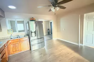11427 N 112th Dr, Youngtown, AZ 85363 - Photo 6