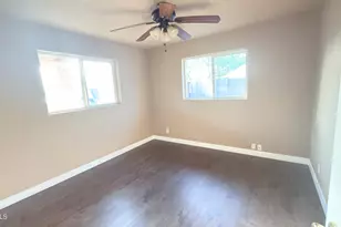 11427 N 112th Dr, Youngtown, AZ 85363 - Photo 12