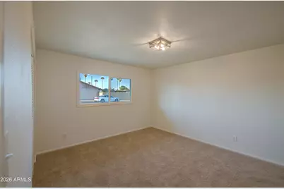 4031 W Denton Lane, Phoenix, AZ 85019 - Photo 16