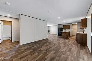 8601 N 103rd Ave, Peoria, AZ 85345 - Photo 12