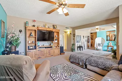10505 W Echo Lane, Peoria, AZ 85345 - Photo 16