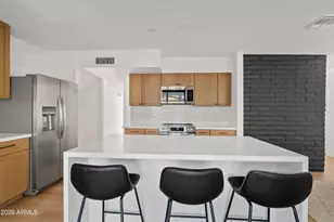 2225 E Nisbet Rd, Phoenix, AZ 85022 - Photo 2