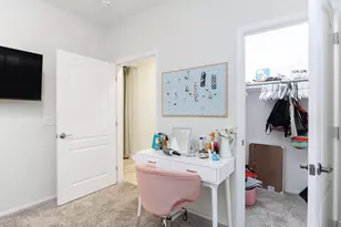 221 W Tahiti Dr, Casa Grande, AZ 85122 - Photo 24