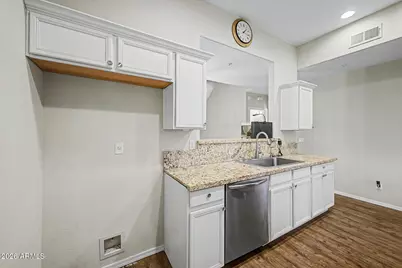 8127 W Zoe Ella Way, Peoria, AZ 85382 - Photo 10