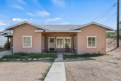 345 N Madison Street, Wickenburg, AZ 85390 - Photo 2