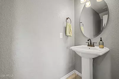 8227 W Harmony Lane, Peoria, AZ 85382 - Photo 10