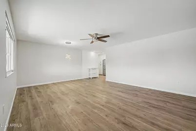 10002 W Desert Hills Drive, Sun City, AZ 85351 - Photo 10