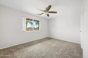 10002 W Desert Hills Dr, Sun City, AZ 85351 - Photo 18