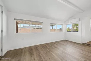 10002 W Desert Hills Dr, Sun City, AZ 85351 - Photo 12