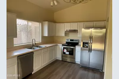 16031 S 40th Way, Phoenix, AZ 85048 - Photo 4