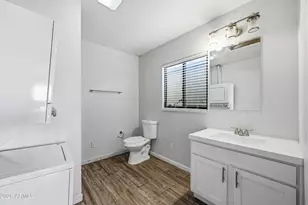 1744 W Glendale Ave, Phoenix, AZ 85021 - Photo 12