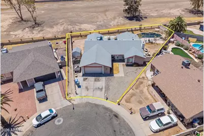 10122 W Turney Avenue, Phoenix, AZ 85037 - Photo 2