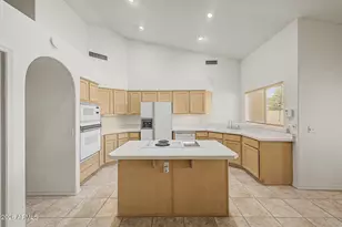 1210 E Clearview Dr, Casa Grande, AZ 85122 - Photo 18