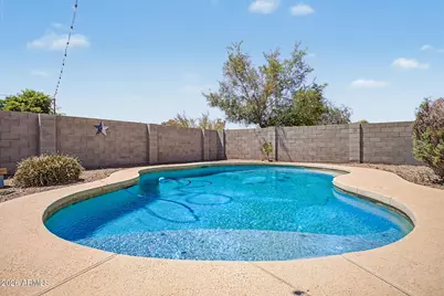 20230 N Valencia Drive, Maricopa, AZ 85138 - Photo 2