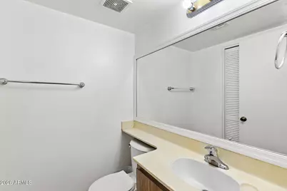 5409 W Echo Lane, Glendale, AZ 85302 - Photo 4