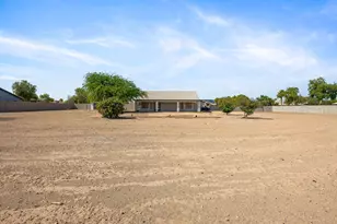12361 W Desert Oasis Cir, El Mirage, AZ 85335 - Photo 28
