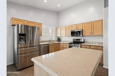 12361 W Desert Oasis Circle, El Mirage, AZ 85335 - Photo 10
