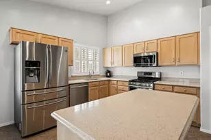 12361 W Desert Oasis Cir, El Mirage, AZ 85335 - Photo 10