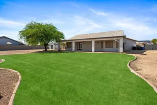 12361 W Desert Oasis Cir, El Mirage, AZ 85335 - Photo 26