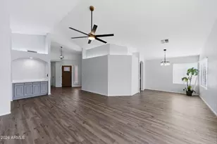 329 E Vaughn Ave, Gilbert, AZ 85234 - Photo 8