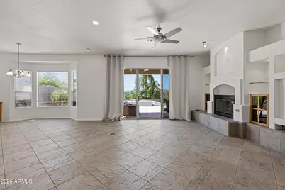 4409 E Lariat Lane, Phoenix, AZ 85050 - Photo 12