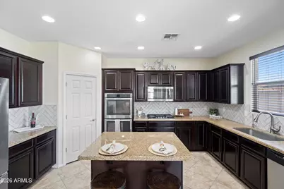 10855 S 175th Drive, Goodyear, AZ 85338 - Photo 16