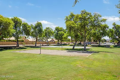 1161 W Myrna Lane, Tempe, AZ 85284 - Photo 40