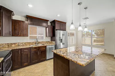 1161 W Myrna Lane, Tempe, AZ 85284 - Photo 1