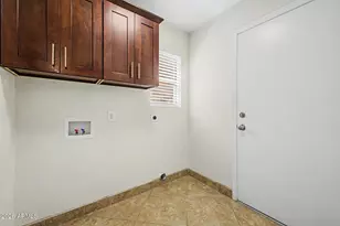 1161 W Myrna Ln, Tempe, AZ 85284 - Photo 32