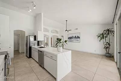 602 S Neely Street, Gilbert, AZ 85233 - Photo 14