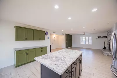 17601 N 18th Drive, Phoenix, AZ 85023 - Photo 10
