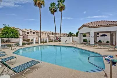 3438 E Rockwood Drive, Phoenix, AZ 85050 - Photo 2