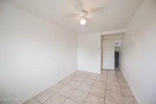 864 E Chandler Blvd, Chandler, AZ 85225 - Photo 8