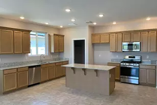 13484 W Range Mule Dr, Peoria, AZ 85383 - Photo 6