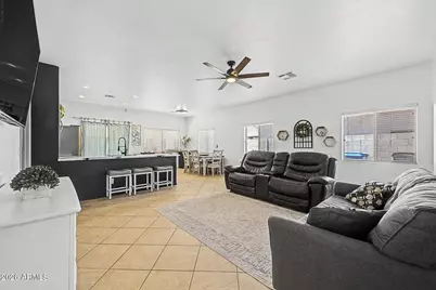 5614 S 26th Place, Phoenix, AZ 85040 - Photo 6