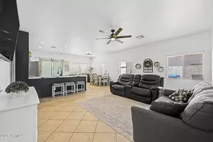 5614 S 26th Pl, Phoenix, AZ 85040 - Photo 6