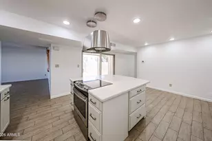 8333 E Orange Blossom Ln, Scottsdale, AZ 85250 - Photo 4
